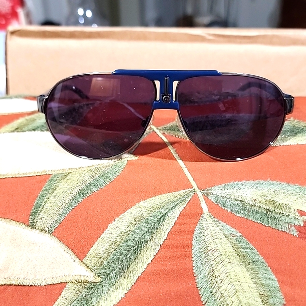 Beautiful vintage navy blue Carrera sunglasses